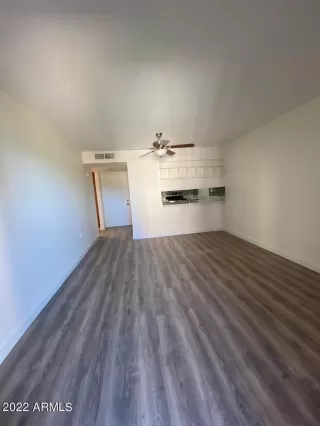 Photo #4: 6349144 Listing