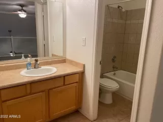 Photo #4: 6349340 Listing
