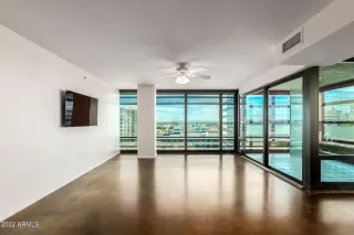 Photo #2: 6349382 Listing
