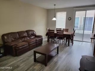 Photo #3: 6349761 Listing