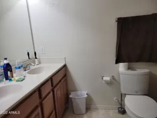 Photo #5: 6349761 Listing