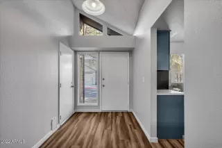 Photo #5: 6349790 Listing