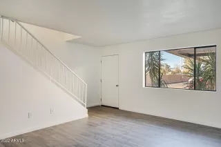 Photo #3: 6349807 Listing