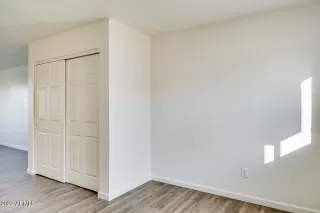 Photo #6: 6349807 Listing