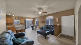 Photo #6: 6349825 Listing