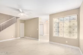 Photo #5: 6349906 Listing 