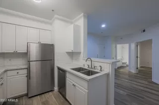 Photo #6: 6349939 Listing 