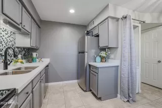 Photo #4: 6350487 Listing