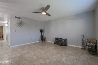 Photo #6: 6350487 Listing