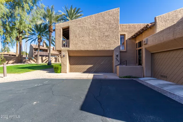 MLS: 6350606 Condo For Sale