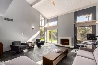 Photo #4: 6350606 Listing