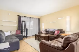 Photo #5: 6350643 Listing 