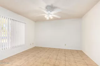 Photo #6: 6350797 Listing