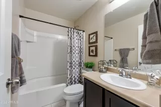 Photo #3: 6350875 Listing 