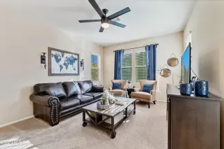 Photo #5: 6350875 Listing 