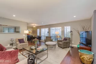 Photo #2: 6350877 Listing