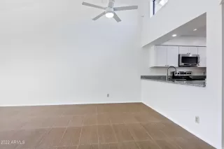 Photo #6: 6350936 Listing