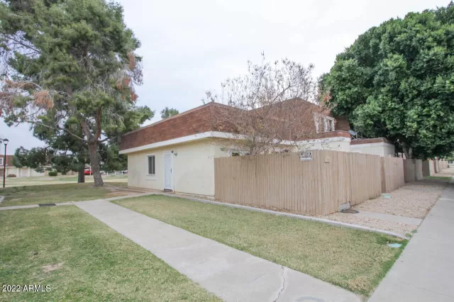 MLS: 6350998 Condo For Sale