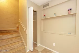 Photo #6: 6350998 Listing 