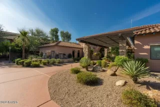 Photo #2: 6351060 Listing