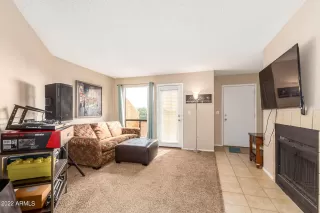 Photo #2: 6351107 Listing 