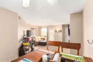 Photo #3: 6351107 Listing 