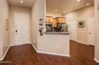 Photo #4: 6351128 Listing