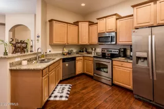 Photo #6: 6351128 Listing