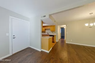 Photo #3: 6351209 Listing