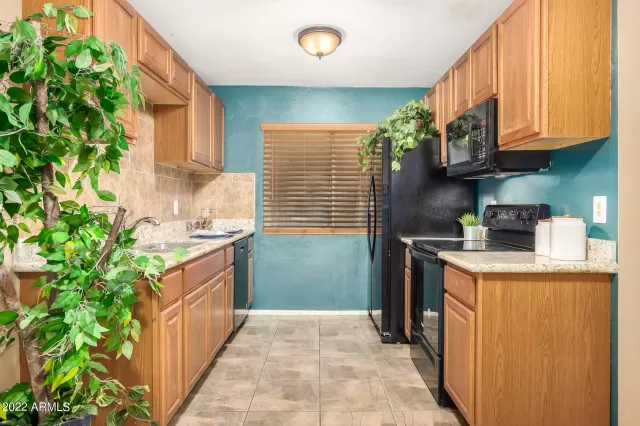 MLS: 6351263 Condo For Sale