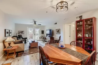 Photo #2: 6351319 Listing