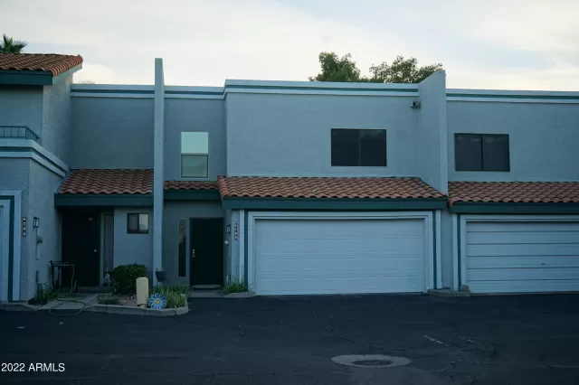 MLS: 6351451 Condo For Sale