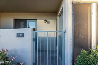 Photo #2: 6351565 Listing