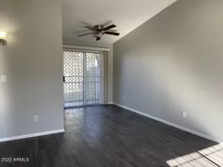 Photo #2: 6351682 Listing