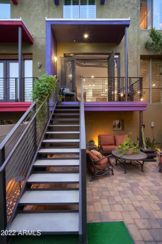 Photo #5: 6352050 Listing