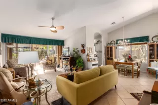 Photo #6: 6352205 Listing