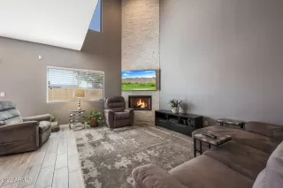 Photo #2: 6352300 Listing