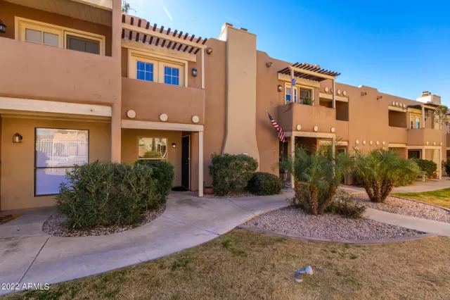 MLS: 6352317 Condo For Sale