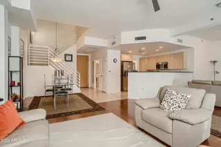Photo #4: 6352354 Listing 