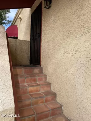 Photo #4: 6353070 Listing