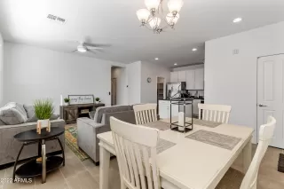 Photo #4: 6353091 Listing