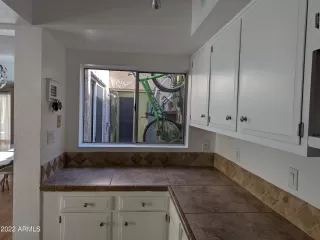 Photo #4: 6353109 Listing 