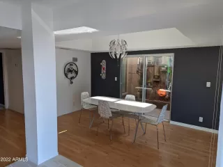 Photo #6: 6353109 Listing 