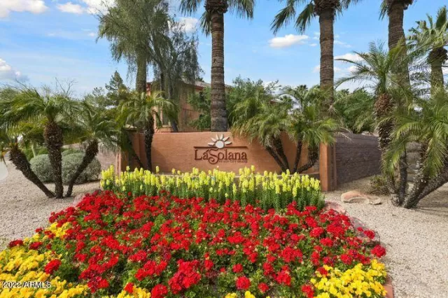 MLS: 6353119 Condo For Sale