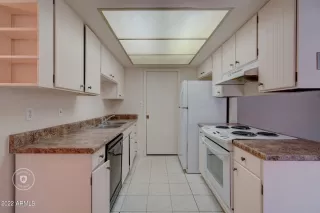 Photo #3: 6353172 Listing 