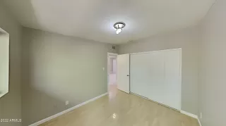 Photo #6: 6353268 Listing