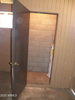 Photo #5: 6353328 Listing