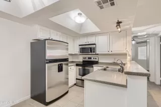 Photo #3: 6353410 Listing 