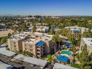 Photo #2: 6353487 Listing