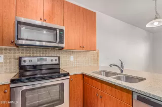 Photo #4: 6353671 Listing